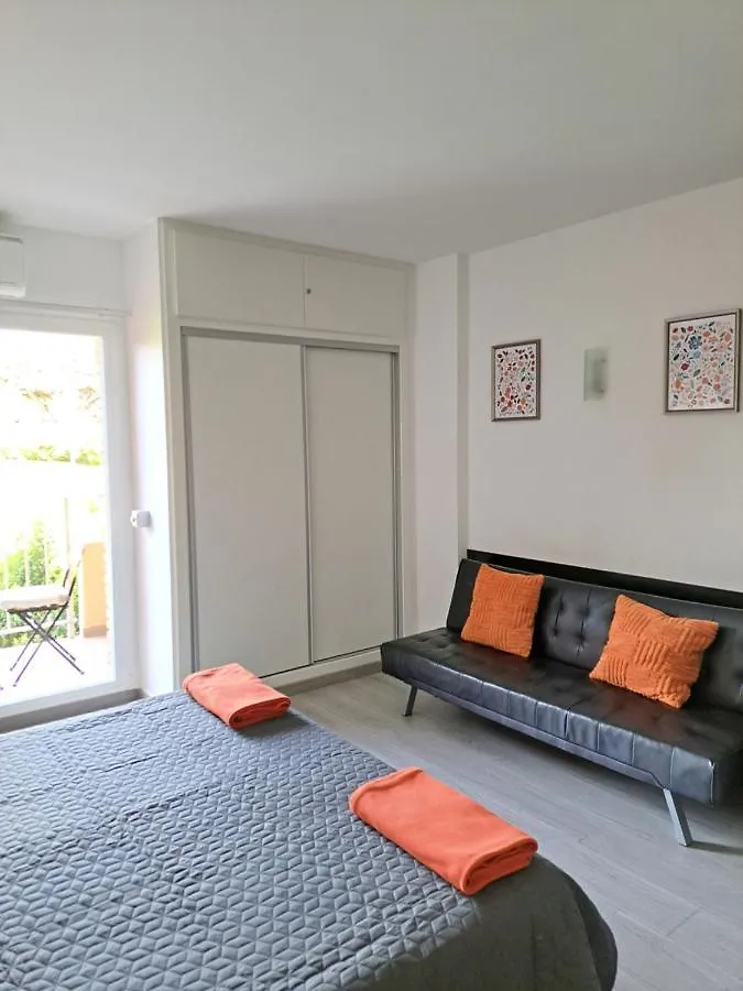 Minerva Red Sun Studio Apartment Benalmadena