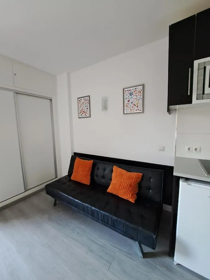 Minerva Red Sun Studio Apartment Benalmadena